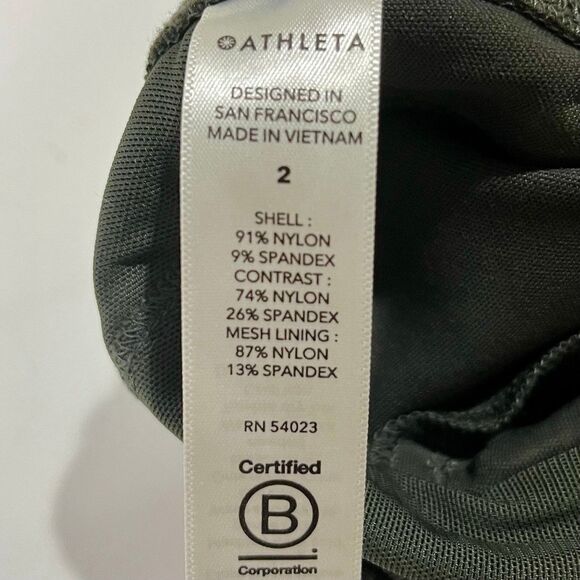 Athleta Headlands Hybrid Cargo Peat Green size 2